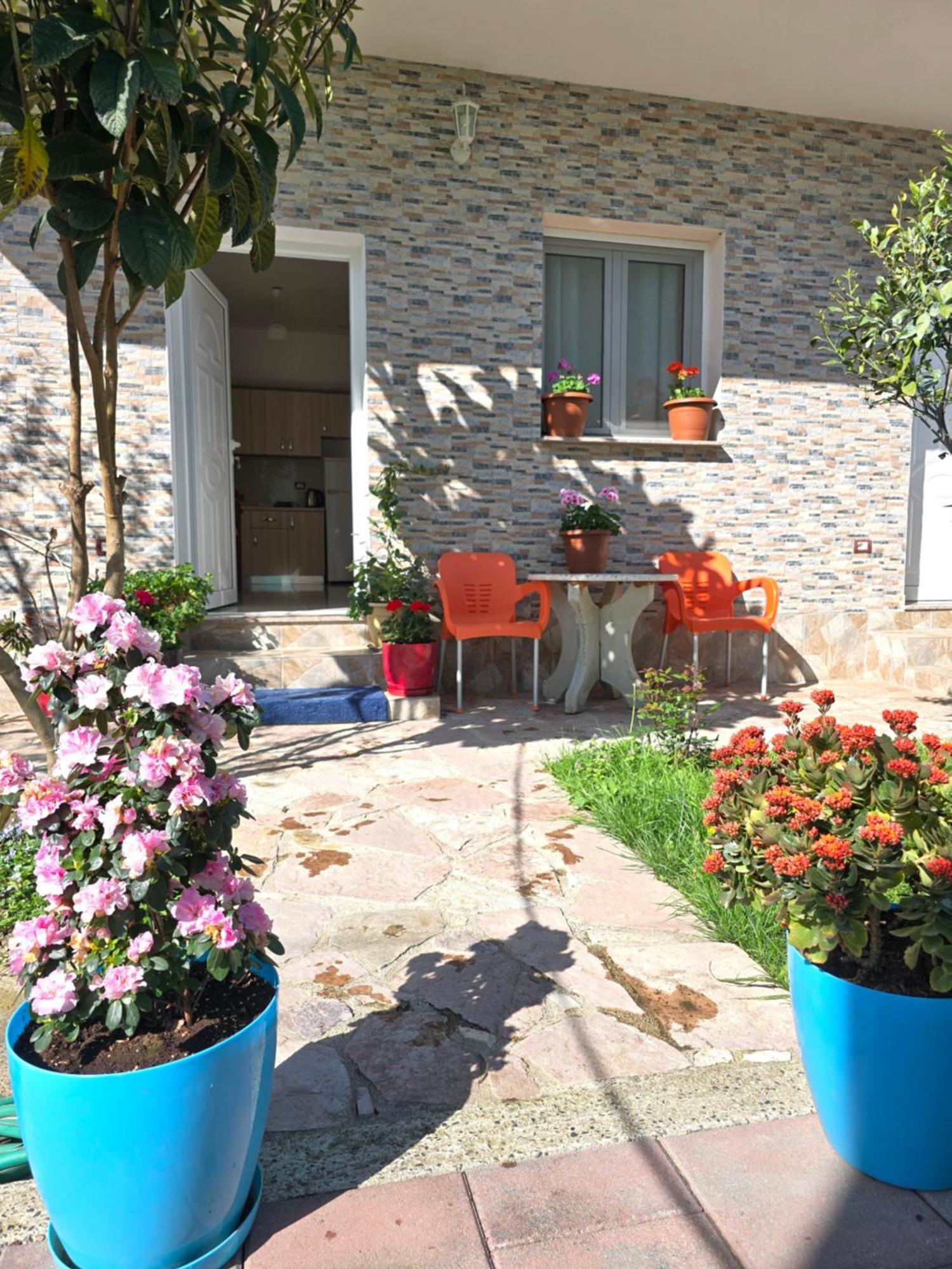 Summer Tale Apartment